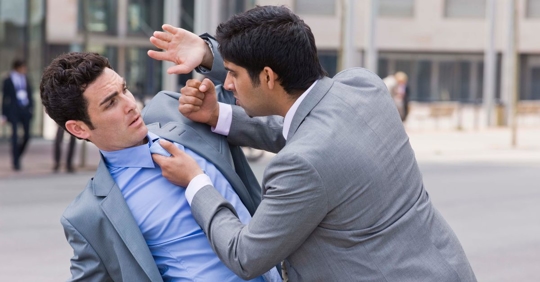 two men fighting